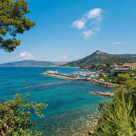 Сasa de vacaciones Stunning In With House Sea View